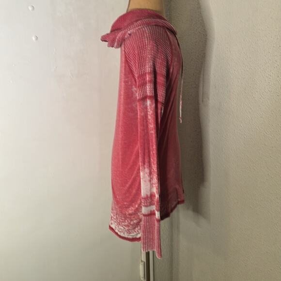 Others Follow Red Burnout Waffle Knit High Low Long Sleeve Hoodie Size M  Skater - Picture 4 of 13